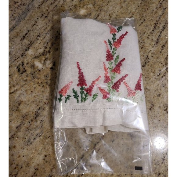 Finished Needlework Red Pink Lupines Embroidered Linen Tea Towel - Picture 10 of 10